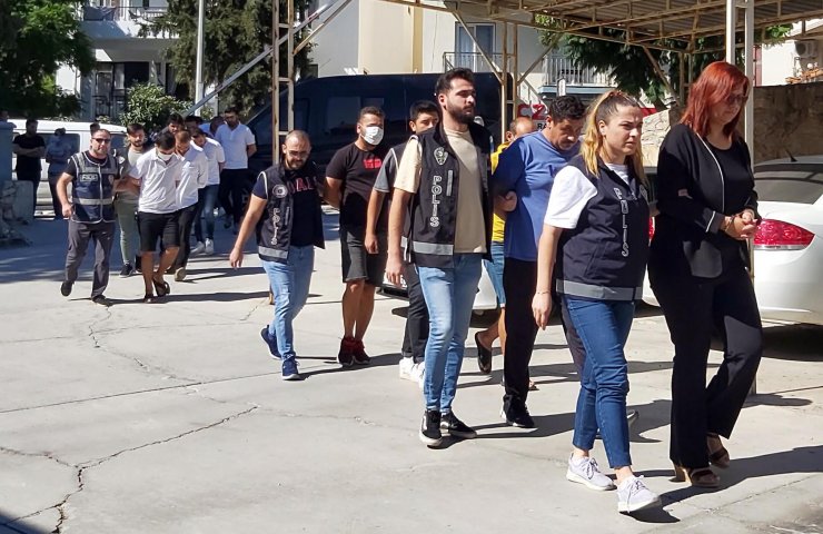 Sahte belgeli dolandırıcılıkta 50 milyon dolarlık vurgun