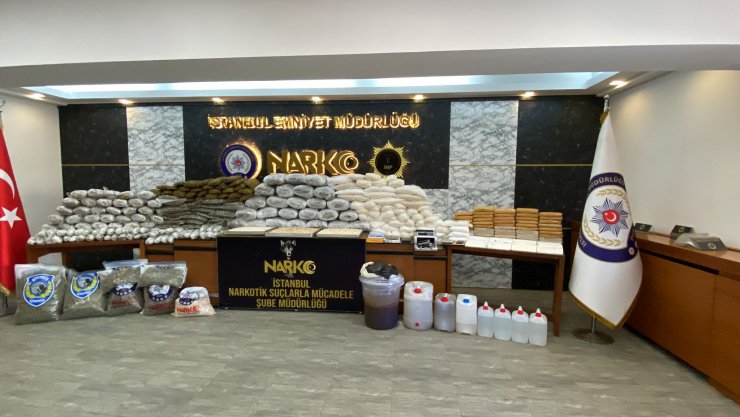 İstanbul'da 367 kilo 450 gram uyuşturucu ele geçirildi