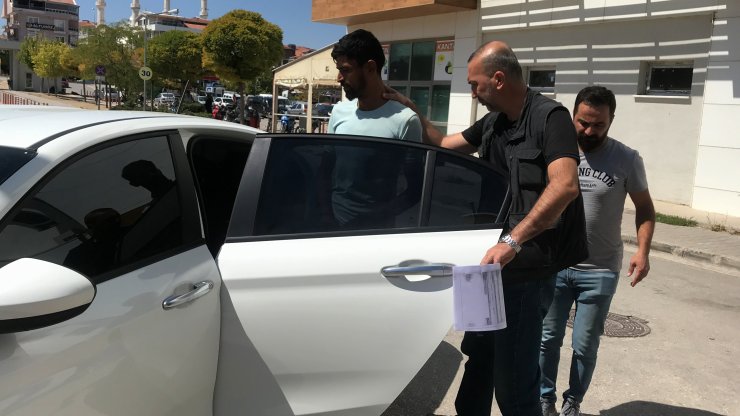 Asker uğurlama eğlencesinde 11 kişiyi yaraladı, mısır  tarlasında yakalandı