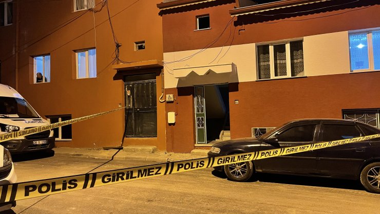 Arkadaşıyla birlikte gittiği evde tabancayla öldürüldü