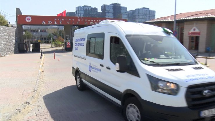 Doktorun ilaç uyarısı ile gitti; halıya sarılmış ceset ile karşılaştı