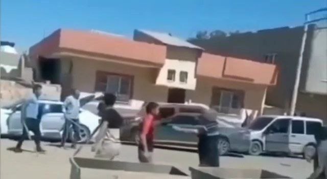 Mardin’de taşlı- sopalı kavga: 7 yaralı