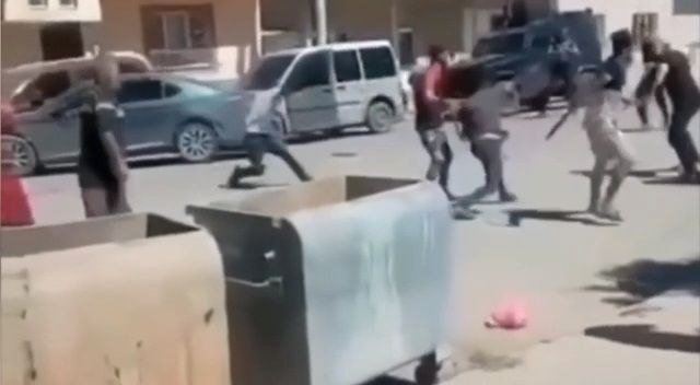 Mardin’de taşlı- sopalı kavga: 7 yaralı