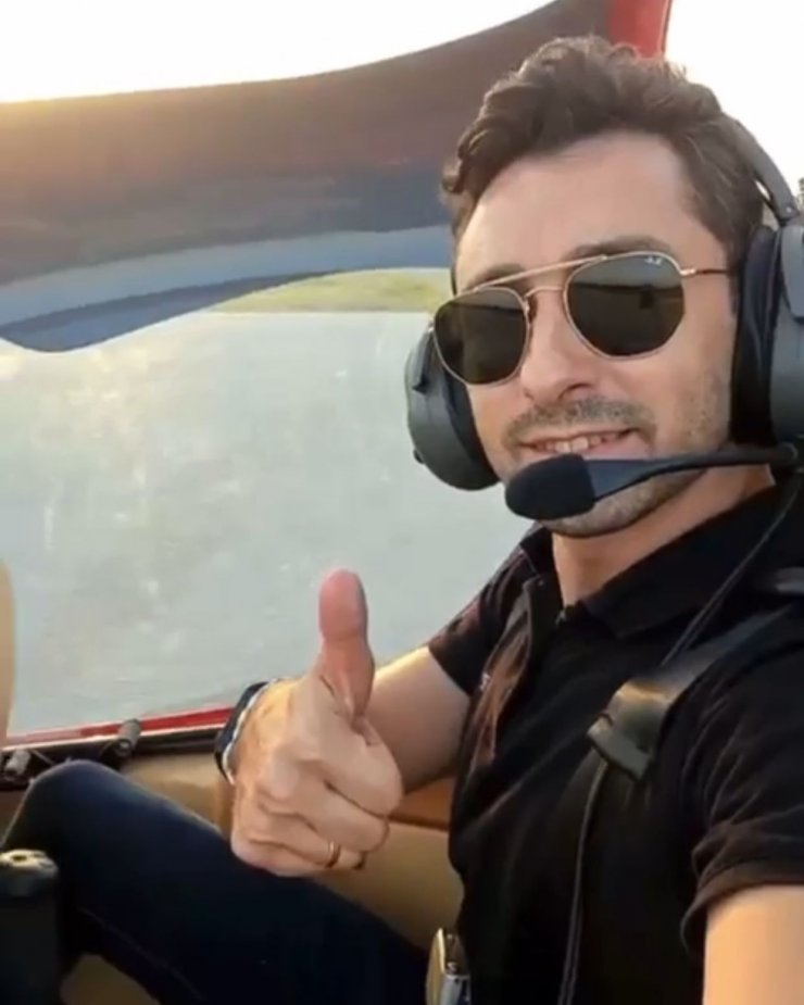 Motor arızası yapan gyrocopter zeytinliğe zorunlu iniş yapıp, ağaçlara çarptı