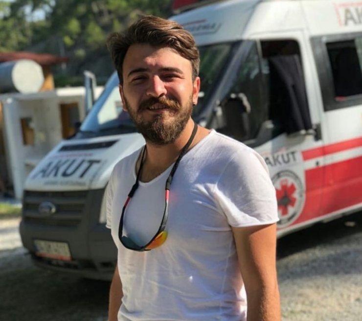 AKUT gönüllüsü, motosiklet kazasında hayatını kaybetti