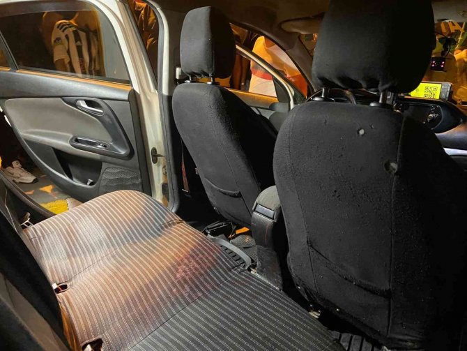 Bağcılar’da taksiciye saldırı: Fazladan istediği fişi vermeyen taksicinin boğazını kesti