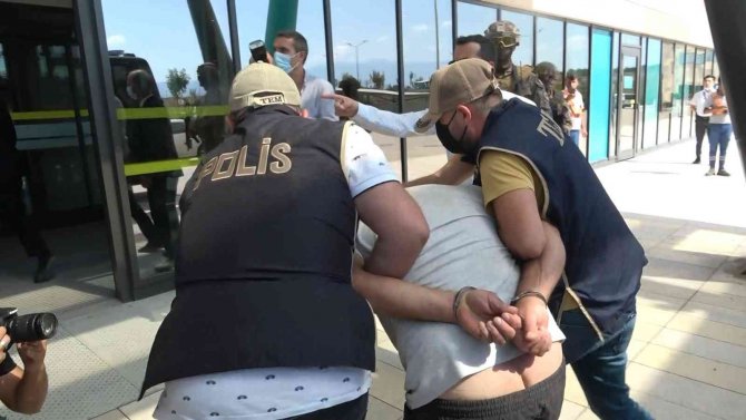 Cezaevi aracına bombalı saldırı yapan 3 terörist Bursa’ya getirildi