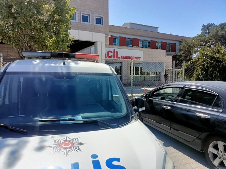 Eşini öldüren koca, yakalanacağını anlayınca intihara kalkıştı