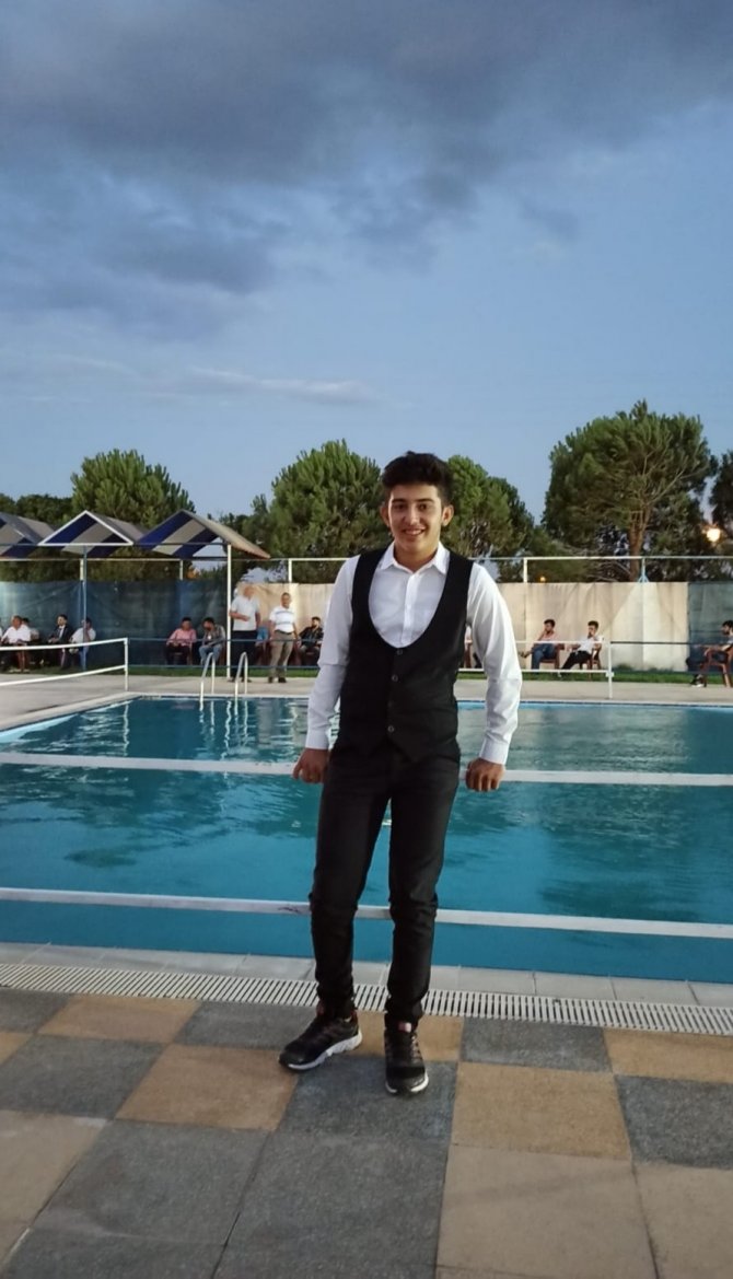 İkizlerinden biri kaybolan annenin "oğlumu bulun" feryadı