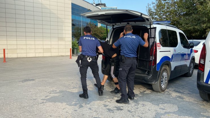 Almanya'dan gelen gurbetçi şok yaşadı; evine yerleşip eşyaları satmışlar