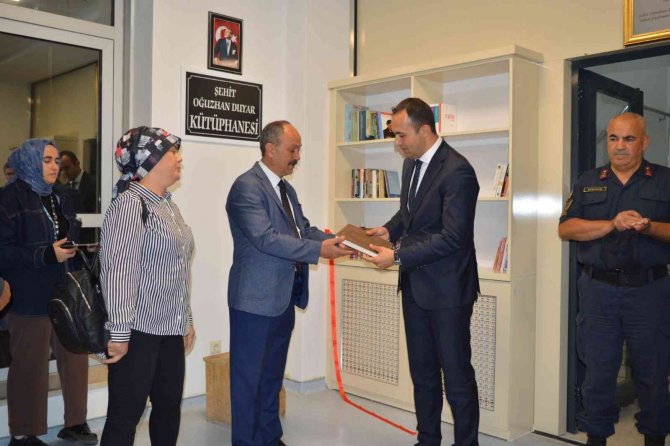 Konyalı şehit polis memuru Oğuzhan Duyar'ın adı kütüphanede yaşatılacak