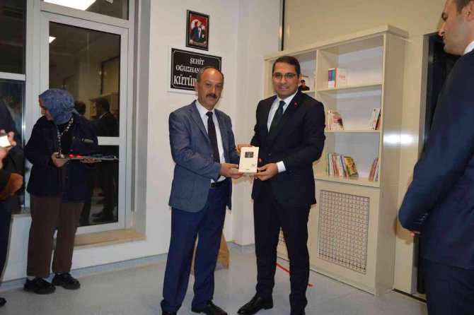 Konyalı şehit polis memuru Oğuzhan Duyar'ın adı kütüphanede yaşatılacak