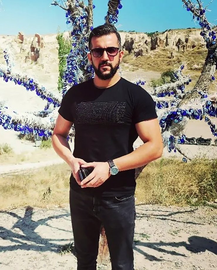 Otelin havuzunda kalp krizi geçirdi, boğuldu