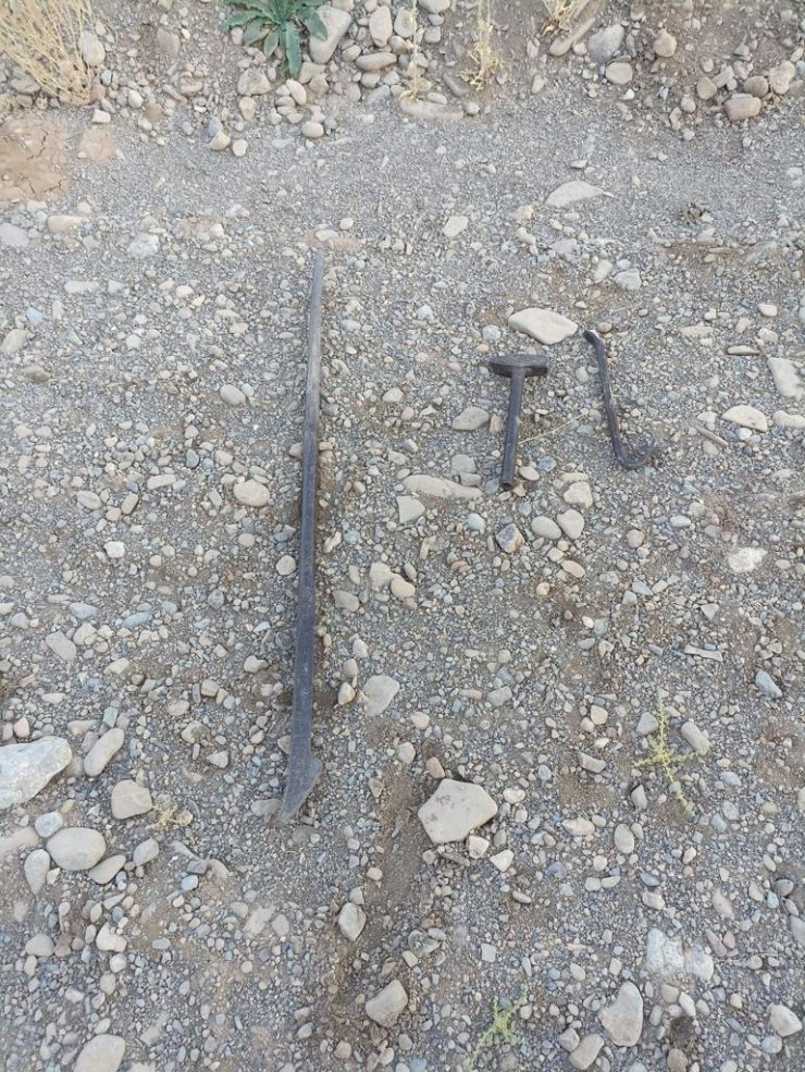 Yeni detaylar ortaya çıktı, teröristler güvenlik kamerasında