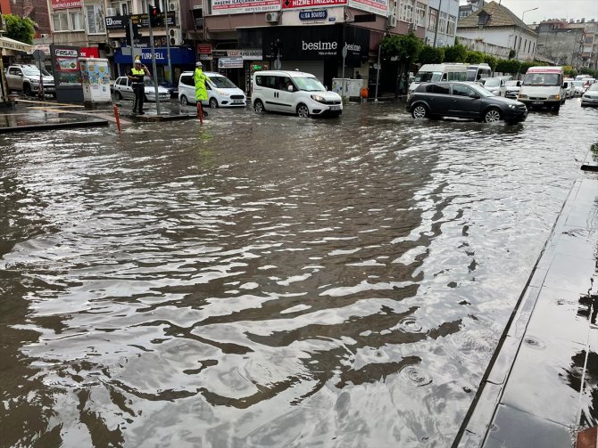 Hatay'da sağanak etkili oluyor