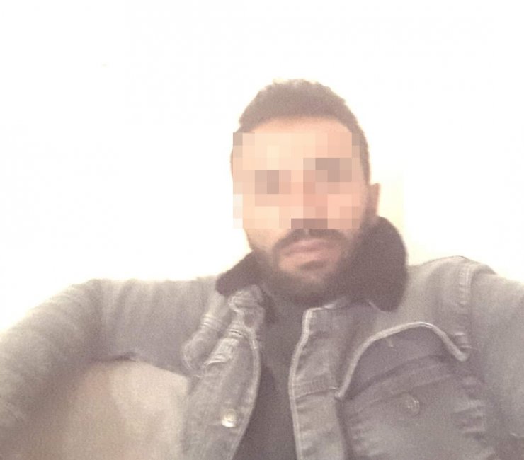 "Flamingo cenneti" Tuz Gölü'nde para için flamingolara kıydılar