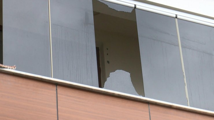 İki çocuk babası evinin balkonunda öldürüldü