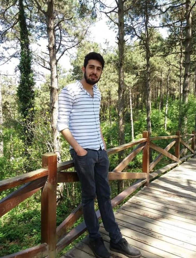 İki çocuk babası evinin balkonunda öldürüldü