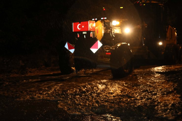 Nevşehir'de sağanak sele neden oldu