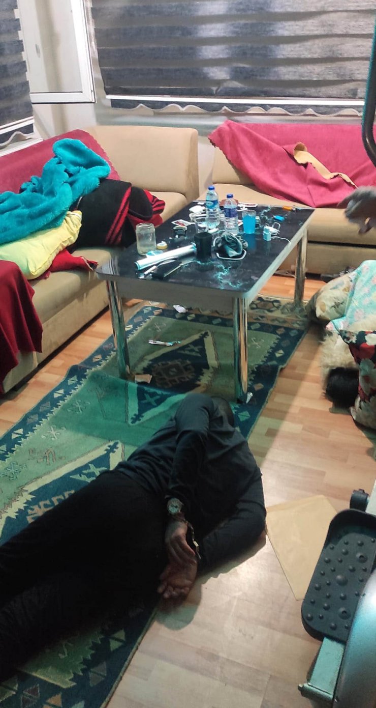 5 ilde 'Narkopara' operasyonu düzenlendi: 37 gözaltı