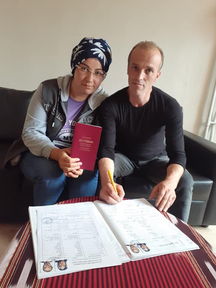 Boşanma aşamasındaki eşiyle birlikte, baldızı ve kayınbiraderini öldürüp, intihara kalkıştı