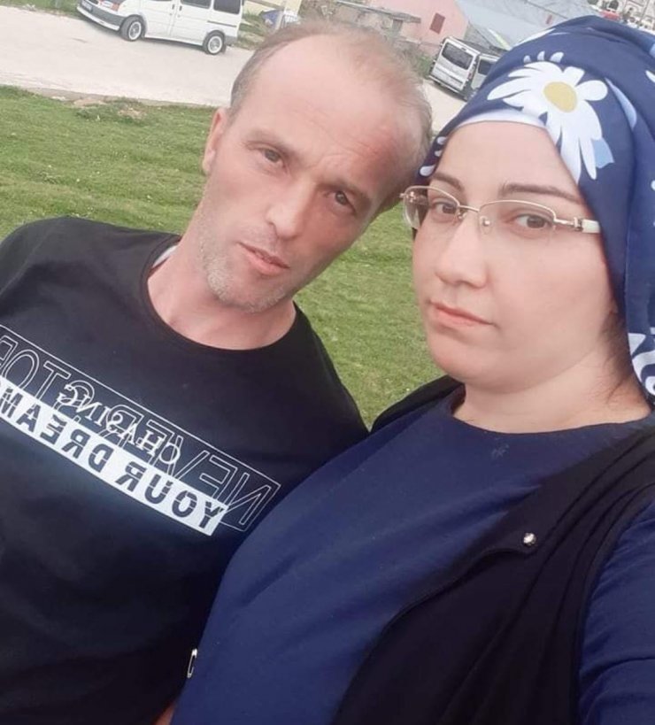 Boşanma aşamasındaki eşiyle birlikte, baldızı ve kayınbiraderini öldürüp, intihara kalkıştı