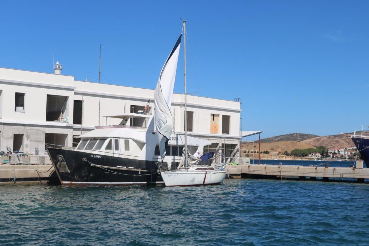 Kaçak erkek göçmenin cesedi kıyıya vurdu