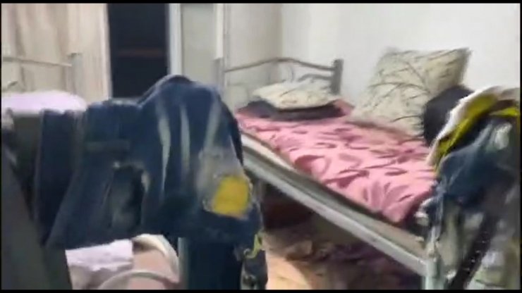 Kaçak göçmenlere ev kiralayanlara operasyon: 52 kaçak göçmen yakalandı