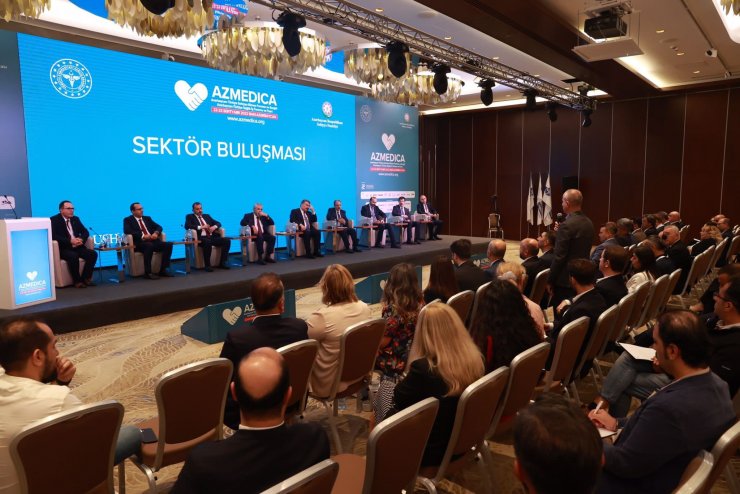 Koca, Türkiye-Azerbaycan Sağlık İş Forumu Sektör Buluşması’na katıldı