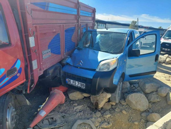 11 aylık Onur bebek, trafik kazasında hayatını kaybetti