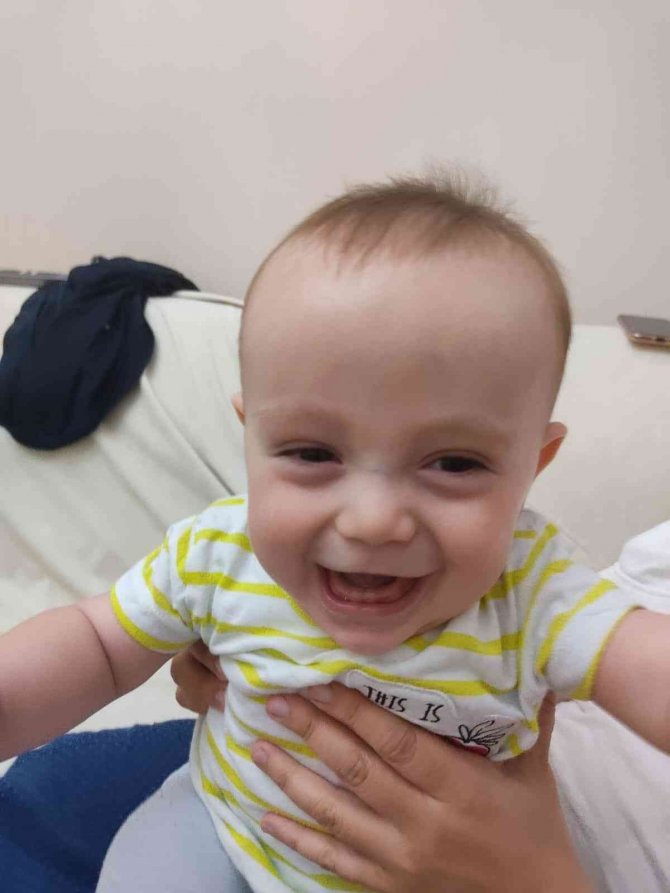 11 aylık Onur bebek, trafik kazasında hayatını kaybetti