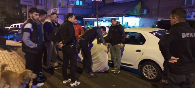 Çarşafa sarılı şüpheli paket polisi alarma geçirdi