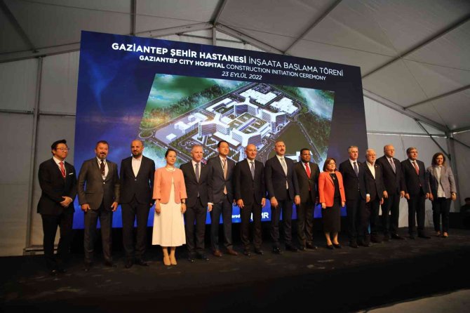 ehir Hastanesi inşaatı yeniden başladı, 6 bin kişiye istihdam sağlayacak