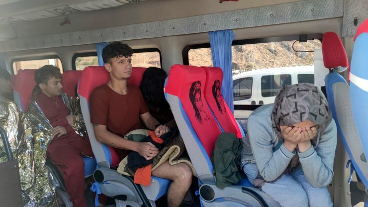 Umuda yolculuk ölümle bitti: 4'ü çocuk, 6 ölü