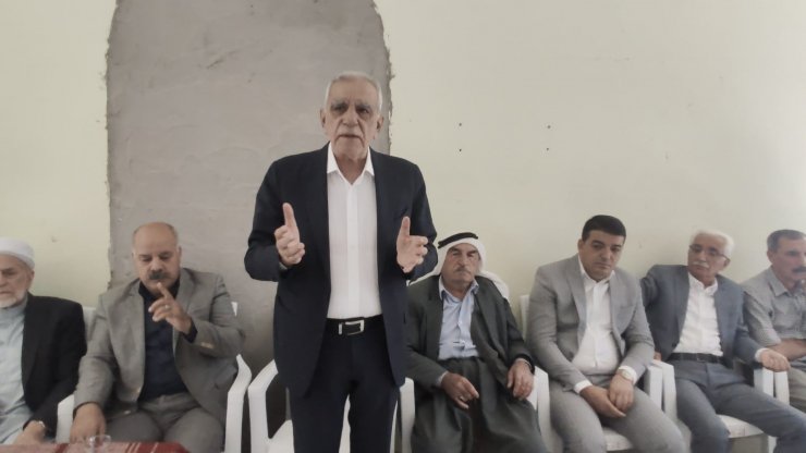 3 yıllık husumet, barış töreniyle sona erdi