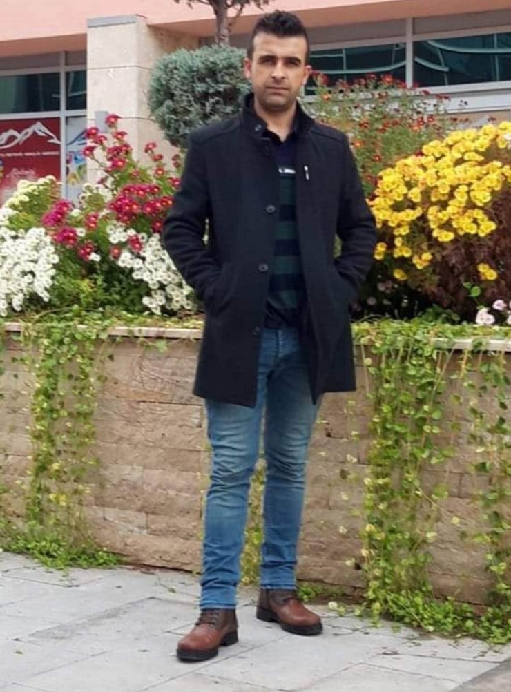 Aynı aileden 6 kişi, gözyaşlarıyla son yolculuklarına uğurlandı