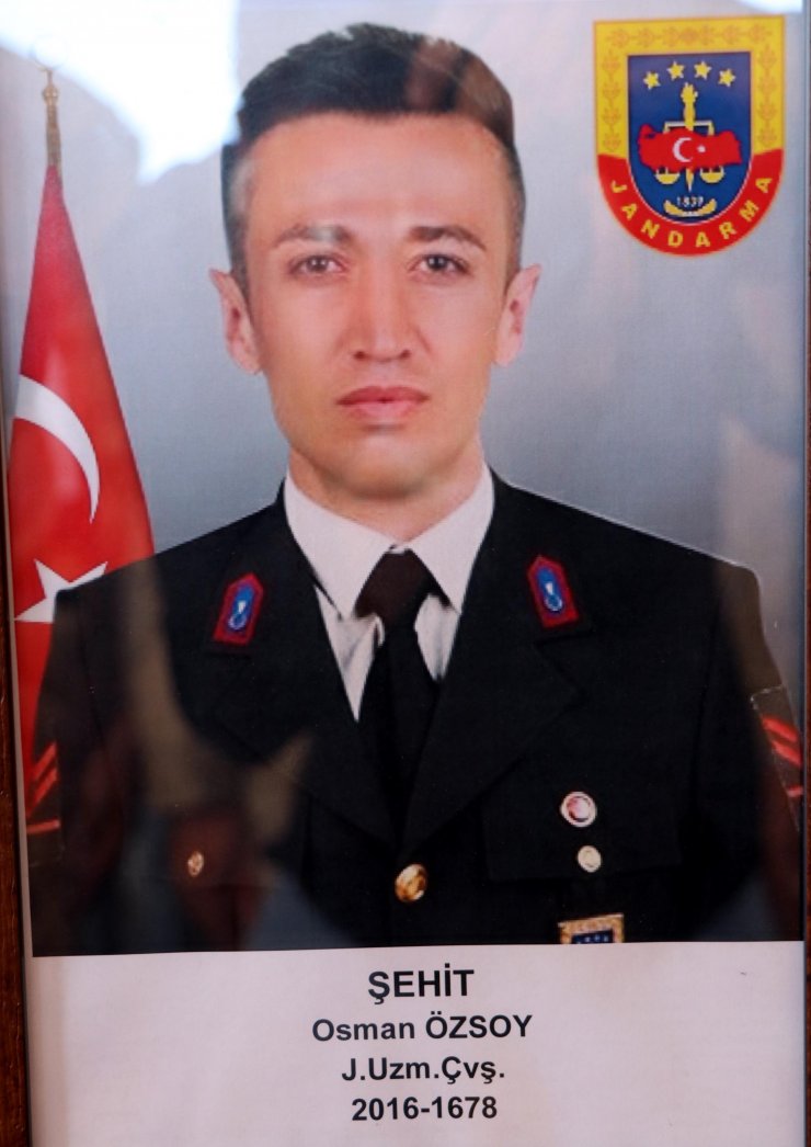 Kaza şehidi uzman çavuş Osman Özsoy, son yolculuğuna uğurlandı