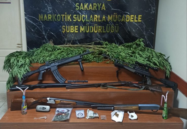 Sakarya'daki uyuşturucu operasyonlarında 3 tutuklama