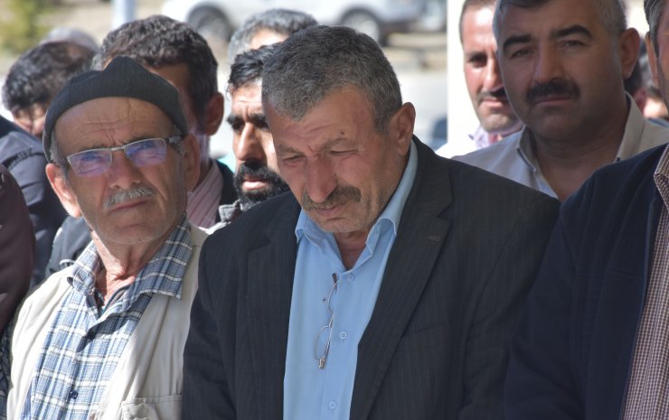 Kazada ölen üniversite öğrencisi Şerife, arkadaşlarının da katıldığı törenle toprağa verildi