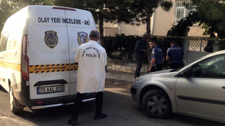 Av tüfeğiyle başından vurulmuş halde ölü bulundu