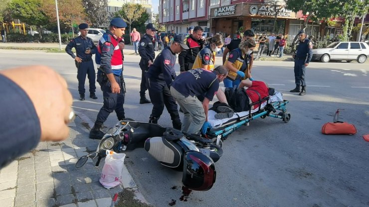 Elektrikli bisikletliye silahlı saldırı kamerada