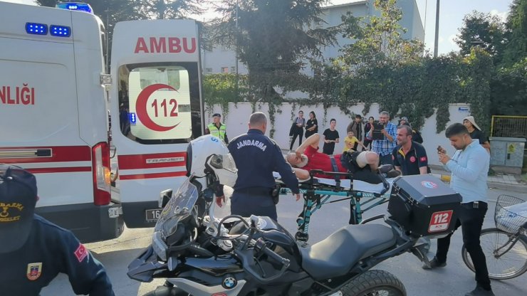 Elektrikli bisikletliye silahlı saldırı kamerada