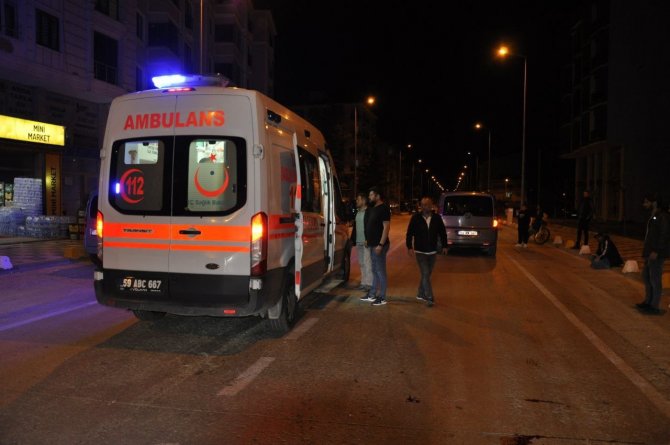 Motosikletten düşen sürücü ağır yaralandı