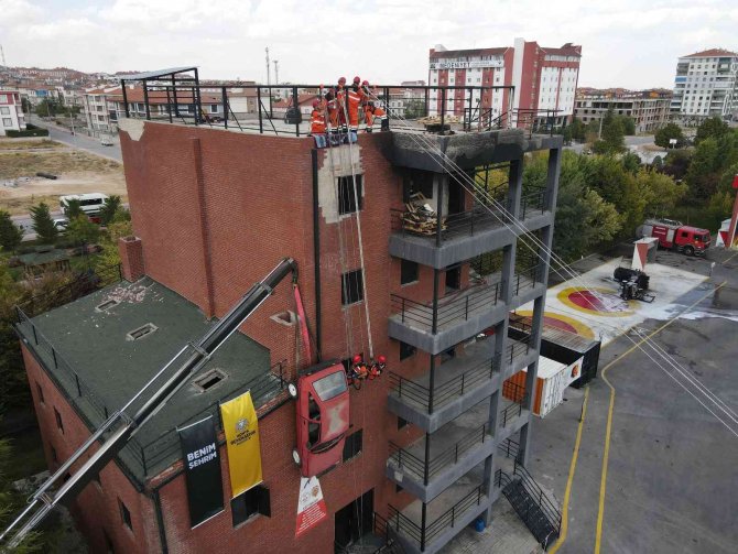 Konya İtfaiyesi dünyaya model çalışmalar yapıyor