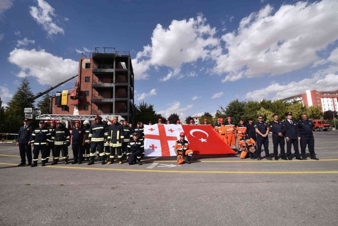 Konya İtfaiyesi dünyaya model çalışmalar yapıyor