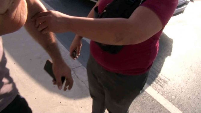 Kazayı çeken muhabire ilginç tepki: “Seni genelkurmaya şikayet edeceğim”