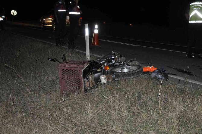 Motosikletten düşen sürücü hayatını kaybetti