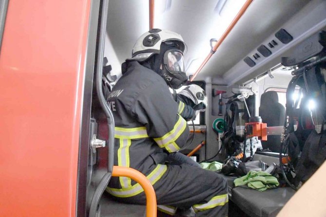 Samsun itfaiyesi ilk 8 ayda 4 bin olaya müdahale etti