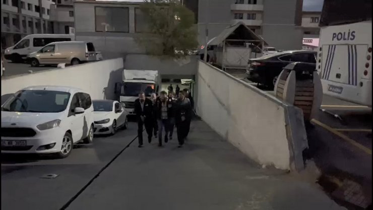 Borsa İstanbul'da manipülasyon iddiası: 8 şüpheli adliyeye sevk edildi