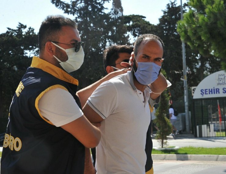 Gece kulübü önünde darbedilen kadına yardım etmek isterken öldürülen Alpay'ın katil zanlılarına istenen ceza belli oldu